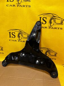 UCHWYT MOCOWANIE WSPORNIK BAKU PALIWA AUDI A8 D5