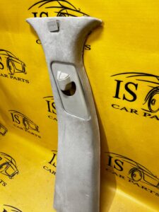 OSZYCIE OSŁONA OBUDOWA SŁUPKA ŚRODKOWEGO B LEWY JAGUAR XJ X351