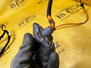 WIĄZKA INSTALACJA RADIA ANTENY FORD BRONCO 21-