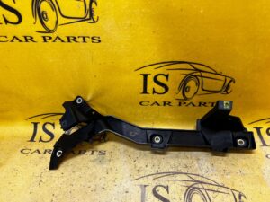 MOCOWANIE POSZYCIA OSŁONY SŁUPKA C TYŁ PRAWY PORSCHE PANAMERA 970 I LIFT