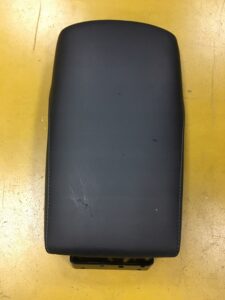 SKÓRZANY PODŁOKIETNIK SKÓRA NISSAN X-TRAIL T32