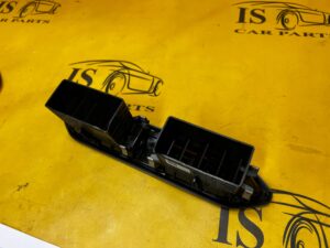 KRATKA NAWIEWU ŚRODKOWA DESKI PRZÓD DACIA SANDERO III STEPWAY 2024R LIFT