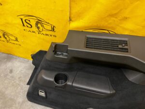 TAPICERKA BOCZEK BAGAŻNIKA TYŁ PRAWY PRAWA 7 OSÓB VOLVO XC90 II