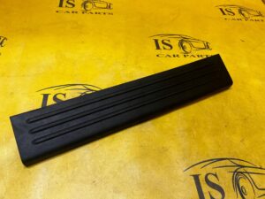 PLASTIK OSŁONA LISTWA PROGU PROGOWA PRZÓD PRAWY PRAWA FORD RANGER MK5 V