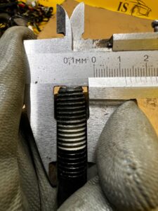 4 X ŚRUBA M12X133 FORD BRONCO 21-