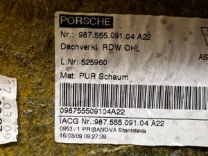 PORSCHE 987 CAYMAN SUFIT PODSUFITKA CZARNA