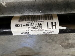 PÓŁOŚ TYŁ TYLNA LEWA LEWY RANGE ROVER VELAR L560