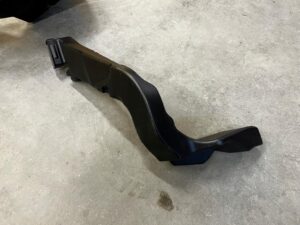 KANAŁ TUNEL PRZEWÓD POWIETRZA LAND ROVER DISCOVERY 5 V L462