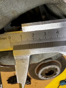 KOMPLET TARCZE KLOCKI HAMULCOWE PRZÓD TYŁ NISSAN QASHQAI III J12 1.5 B