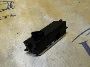 PRZEŁĄCZNIK PANEL FOTELA PAMIĘĆ PRZÓD LEWY PORSCHE PANAMERA 970 I LIFT