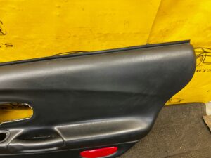 BOCZEK DRZWI PRAWY PRZÓD BOSE SKÓRA CHEVROLET CORVETTE C5 97-04