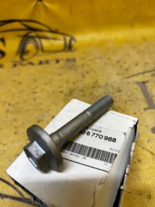 ŚRUBA REGULACJI WAHACZA MIMOŚRODOWA TYŁ BMW X5 E70 F15 X6 E71 F16 NOWA OEM