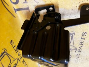 UCHWYT MOCOWANIE KANAPY TYŁ RANGE ROVER EVOQUE L538