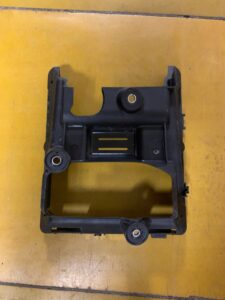 UCHWYT MOCOWANIE STEROWNIKA VW TOUAREG AUDI Q7 4M