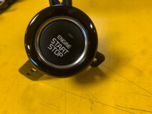 PRZYCISK PRZEŁĄCZNIK START STOP KIA SORENTO III 3