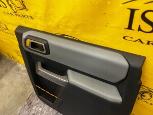 TAPICERKA BOCZEK DRZWI TYŁ PRAWY 4 DRZWI FORD BRONCO 21-