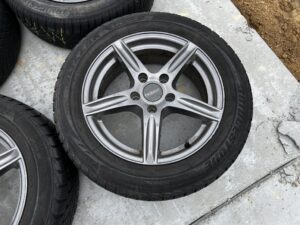 KOŁA FELGI OPONY ZIMOWE VW GOLF V VI 205/55 R16