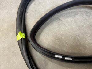 USZCZELKA DRZWI TYŁ PRAWA PRAWY MERCEDES CLS W218 SHOOTING BRAKE