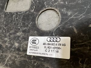 MATA WYGŁUSZENIE PRAWY PRZÓD AUDI Q7 4M 4M0864602