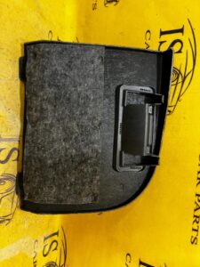 ZAŚLEPKA BOCZKA BAGAŻNIKA LEWY TYŁ AUDI A4 B8