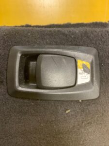 PRAWY BOCZEK BAGAŻNIKA TAPICERKA TYŁ BMW F11 KOMBI