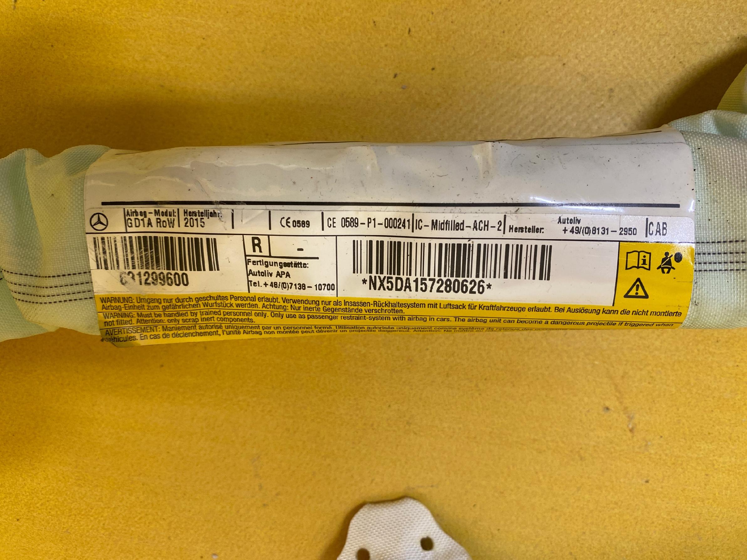 KURTYNA PODUSZKA AIRBAG PRAWA INFINITI Q30