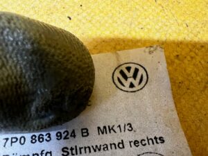 WYGŁUSZENIE OSŁONA WATA PRAWA PORSCHE CAYENNE 7P5 LIFT 92A