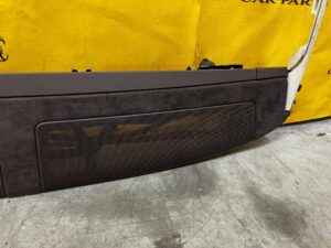 ROLETA PÓŁKA TYLNA ALCANTARA AUDI A8 D4 LONG