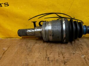 NOWA PÓŁOŚ TYŁ TYLNA KRÓTKA INFINITI Q70