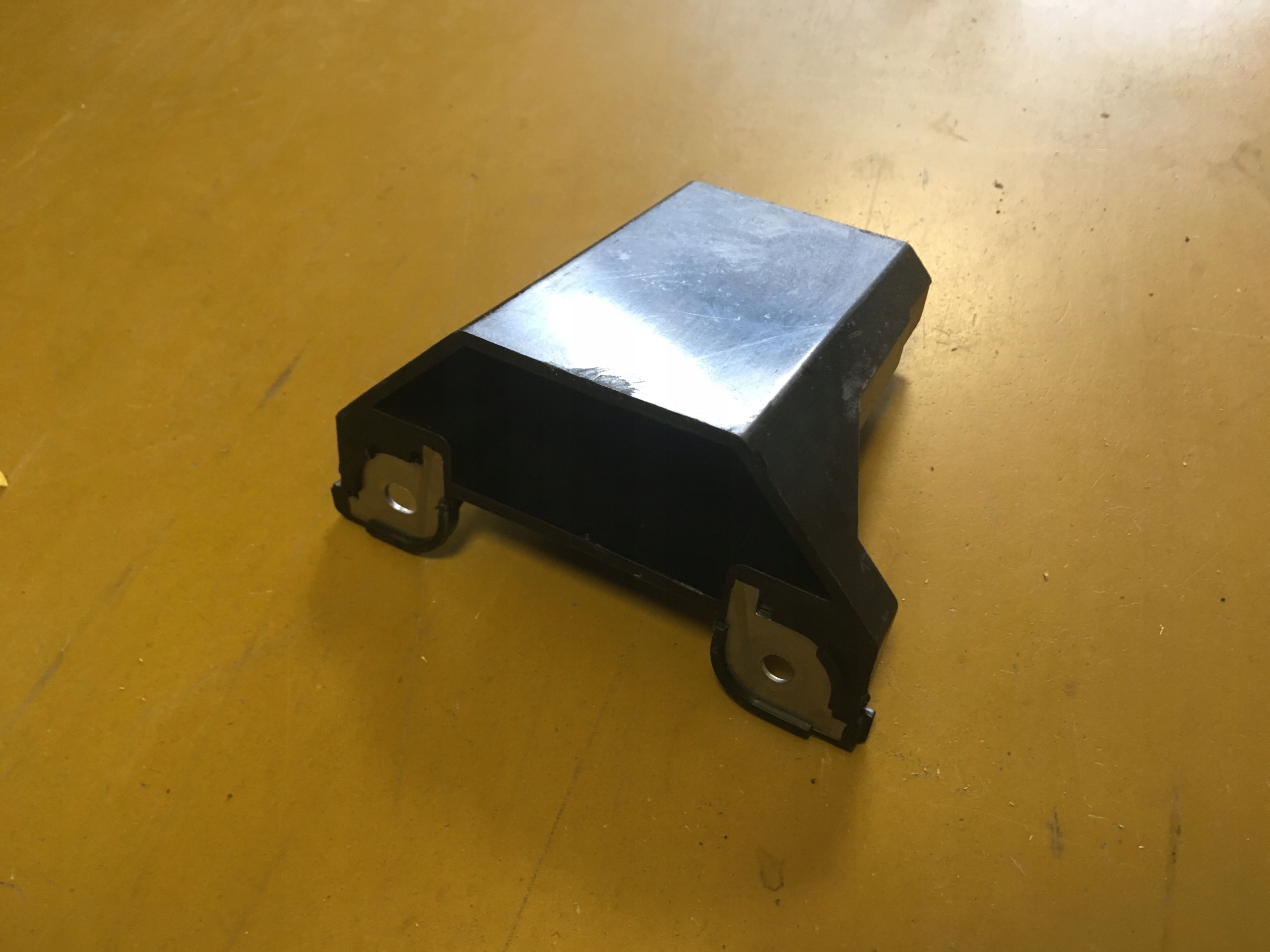 SCHOWEK POPIELNICZKA NISSAN QASHQAI J11 1.2 DIG