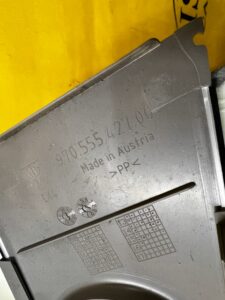 POSZYCIE OSŁONA SŁUPKA ŚRODKOWEGO B LEWY PORSCHE PANAMERA 970 I LIFT