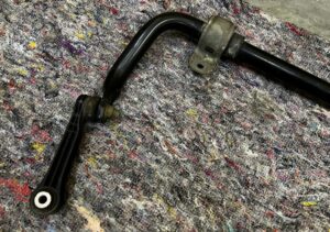 DRĄŻEK STABILIZATORA TYŁ TYLNY BMW M5 F90 4.4 V8