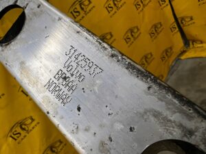 BELKA WZMOCNIENIE GÓRNE ZDERZAKA PASA PRZÓD PRZEDNIEGO VOLVO XC90 II