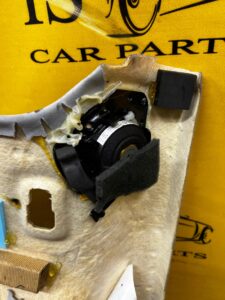 SUFIT PODSUFITKA PANORAMA DACH TESLA MODEL 3 PRZEDLIFT