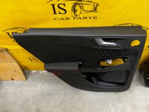 TAPICERKA BOCZEK DRZWI TYŁ LEWY FORD KUGA MK3 ST-LINE