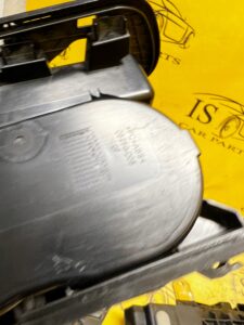 SCHOWEK PÓŁKA TUNELU UCHWYT NA NAPOJE CUPHOLDER RANGE ROVER EVOQUE L538