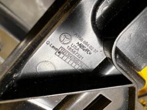 ZAŚLEPKA OSŁONA SCHOWKA BAGAŻNIKA MERCEDES GLS X166