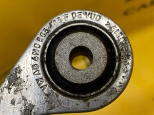 WAHACZ LEWY PRAWY DOLNY PORSCHE 911 997