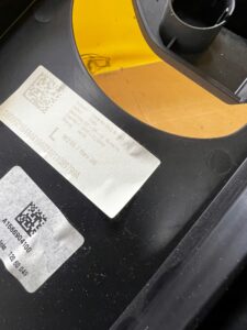 POSZYCIE OSŁONA SŁUPKA ŚRODKOWEGO B LEWY INFINITI Q30 MERCEDES A W176