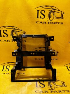 STELAŻ DESKI ROZDZIELCZEJ RANGE ROVER VOGUE L405