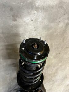 ZWROTNICA AMORTYZATOR PRZÓD PRAWY PEUGEOT 508 I 2.0 HDI RXH 4HYBRID