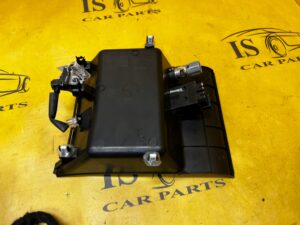 SCHOWEK PÓŁKA GNIAZDO USB TUNELU ŚRODKOWEGO FORD FUSION LIFT USA