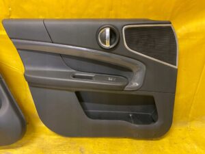 TAPICERKA DRZWI LEWY PRZÓD MINI COUNTRYMAN II F60