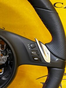 KIEROWNICA SKÓRA MULTIFUNKCJA ZMIANA BIEGÓW PORSCHE CAYENNE II 7P5 GTS