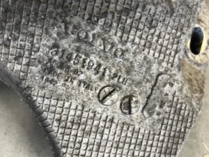 WAHACZ TYŁ TYLNY LEWY VOLVO XC90 II