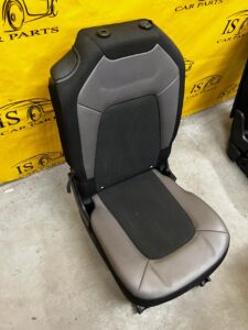 FOTEL DRUGIEGO RZĘDU PÓŁ SKÓRA GRAND C4 PICASSO II