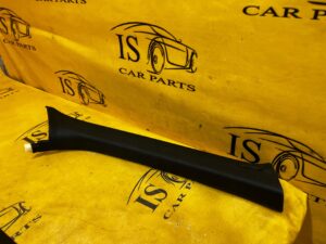 POSZYCIE OSŁONA OBUDOWA SŁUPKA PRZÓD A PRAWY PORSCHE MACAN 95B