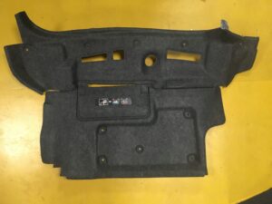 BOCZEK TAPICERKA BAGAŻNIKA WYKŁADZINA INFINITI Q50