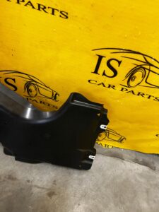 PŁYTA OSŁONA PODWOZIA ZBIORNIKA LEWA BMW 5 G31 NOWY OEM