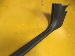 LEWA OSŁONA LISTWA PROGU MERCEDES W246 INFINITI